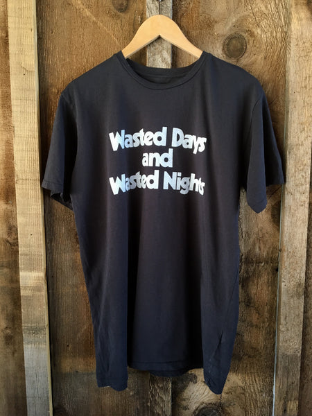 Wasted Days And Wasted Nights Men's Tee Blk/White
