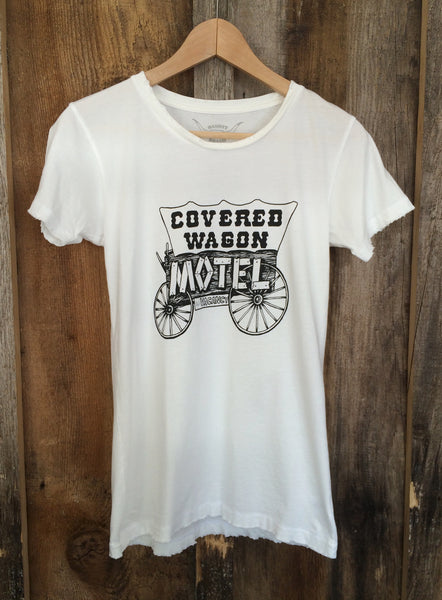 Covered Wagon Motel Womens Tee White/Blk